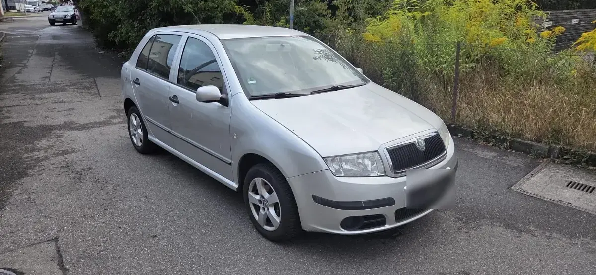 Gebraucht Skoda Fabia 54 PS (39 kW) 2004 Silber Kleinwagen