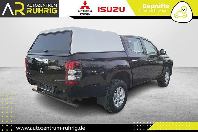 Gebraucht Mitsubishi L200 Basis 150 PS (110 kW) 2022 Schwarz Abholung