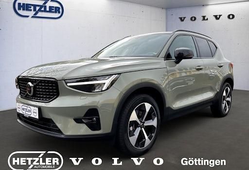Gebraucht Volvo XC40 Plus 197 PS (144 kW) 2024 Grün SUV