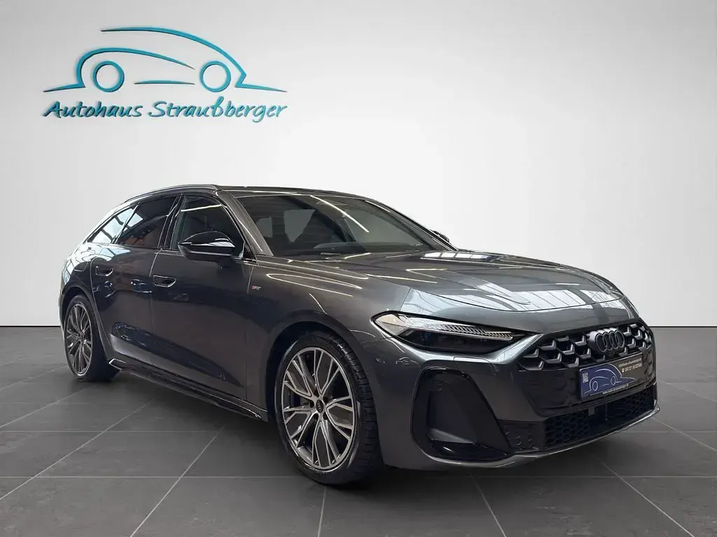 Gebraucht Audi A5 S-line plus 204 PS (150 kW) 2025 Graukeine angabe Kombi
