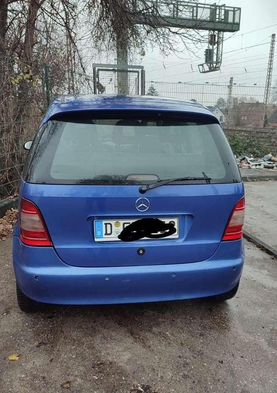 Gebraucht Mercedes 200 109 PS (80 kW) 2000 Kombi