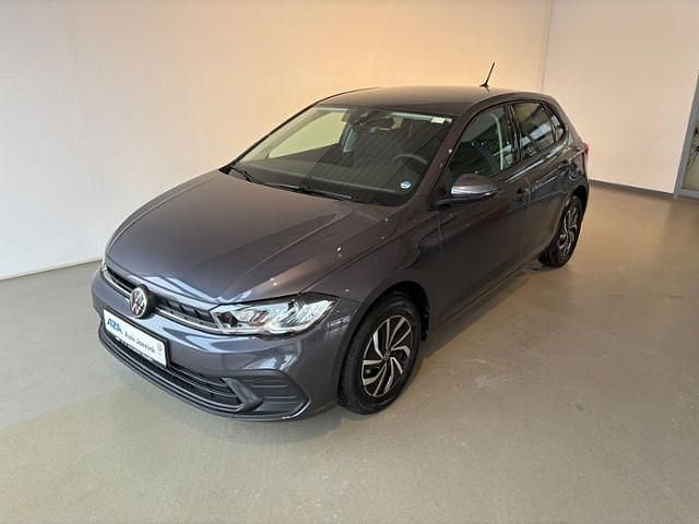 Neu VW Polo Life 95 PS (69 kW) 2025 Grau Limousine