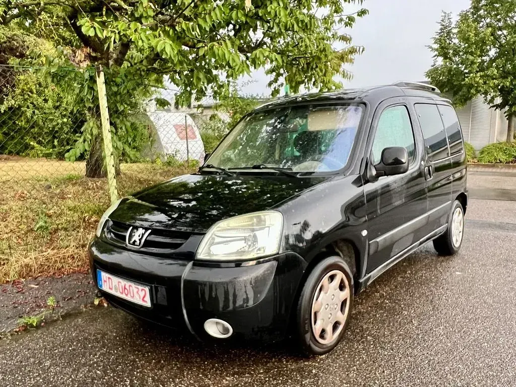 Gebraucht Peugeot Partner Filou 90 PS (66 kW) 2006 Schwarz Van / Kleinbus