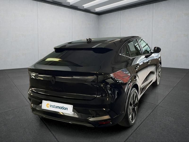 Neu Renault Rafale 131 PS (96 kW) 2025 Schwarz SUV