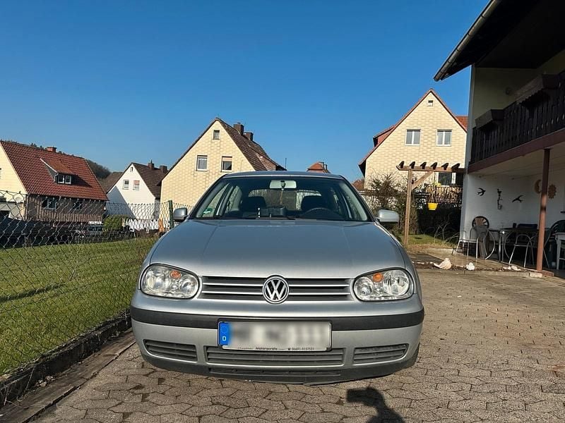 Gebraucht VW Golf IV 75 PS (55 kW) 2002 Silber Limousine
