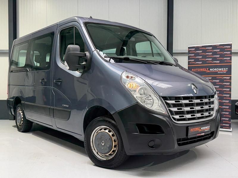 Usata Renault Master 125 CV (91 kW) 2011 Blu Monovolume