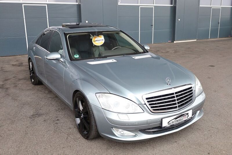 Grau Gebraucht 2008 Mercedes S320 Limousine | 10.500 € (Fairer Preis) - Bild 1/4