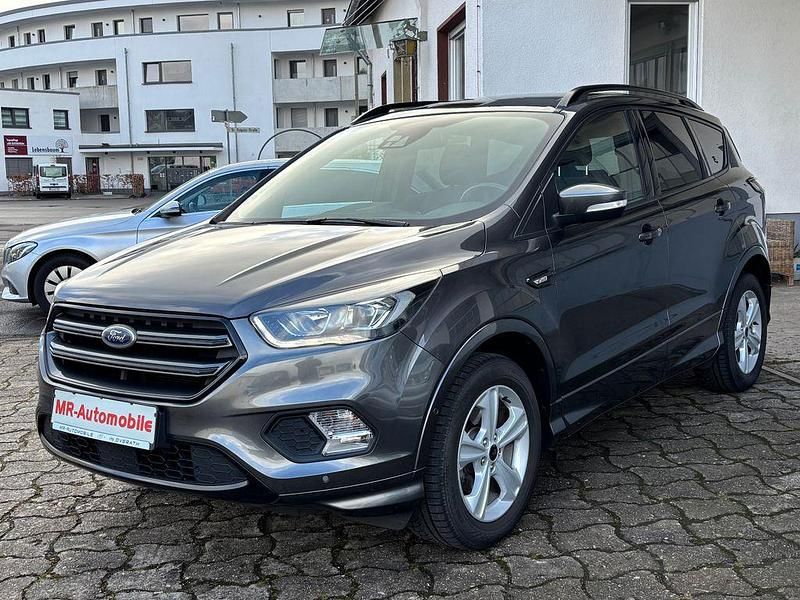 Gebraucht Ford Kuga ST-Line 150 PS (110 kW) 2017 Grau SUV