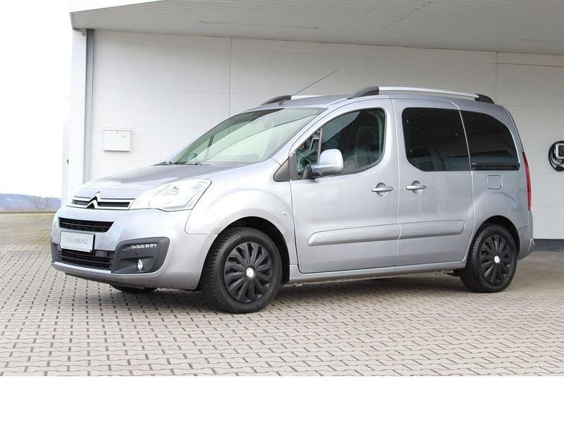 Gebraucht Citroën Berlingo 99 PS (72 kW) 2015 Lack grau artense/metalliclac Van / Kleinbus