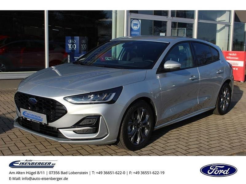 Neu Ford Focus ST-Line 125 PS (91 kW) 2026 Polarsilber metallic Limousine