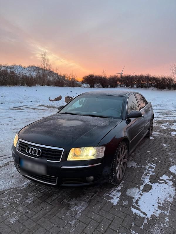 Schwarz Gebraucht 2006 Audi A8 Limousine | 2.500 € (Superpreis) - Bild 1/4