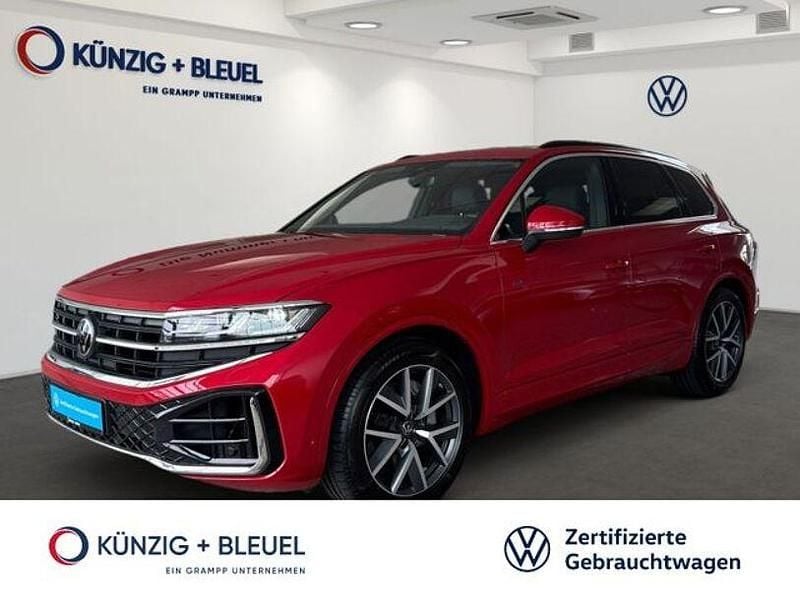 Rot Gebraucht 2024 VW Touareg Comfortline SUV | 59.990 € (Superpreis) - Bild 1/4