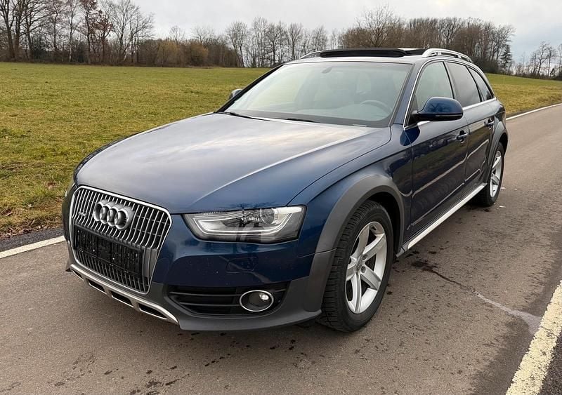 Gebraucht Audi A4 Allroad S-Line 220 PS (161 kW) 2015 Blau Kombi