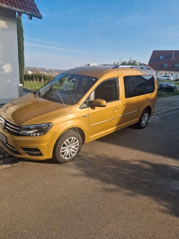 Gebraucht VW Caddy Maxi 131 PS (96 kW) 2020 Gelb Van / Kleinbus