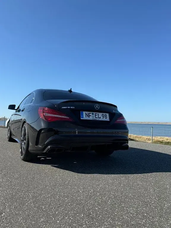 Gebraucht Mercedes CLA45 AMG AMG 381 PS (280 kW) 2016 Schwarz Limousine