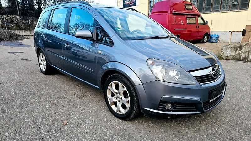 Gebraucht Opel Zafira Edition 150 PS (110 kW) 2005 Grau Van / Kleinbus