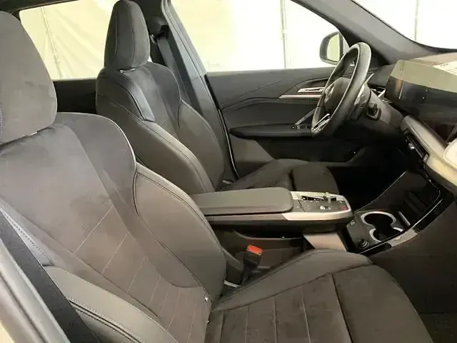 Gebraucht BMW X1 M Sport 211 PS (155 kW) 2024 Weiß SUV