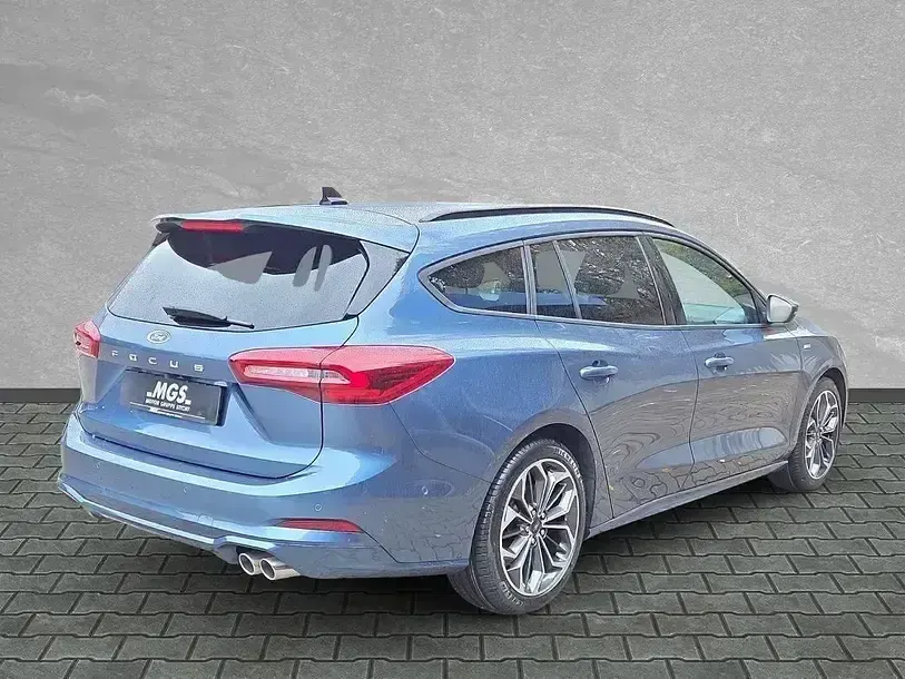 Nowe Ford Focus ST-Line X 155 KM (114 kW) 2025 Niebieski Sedan/Limuzyna