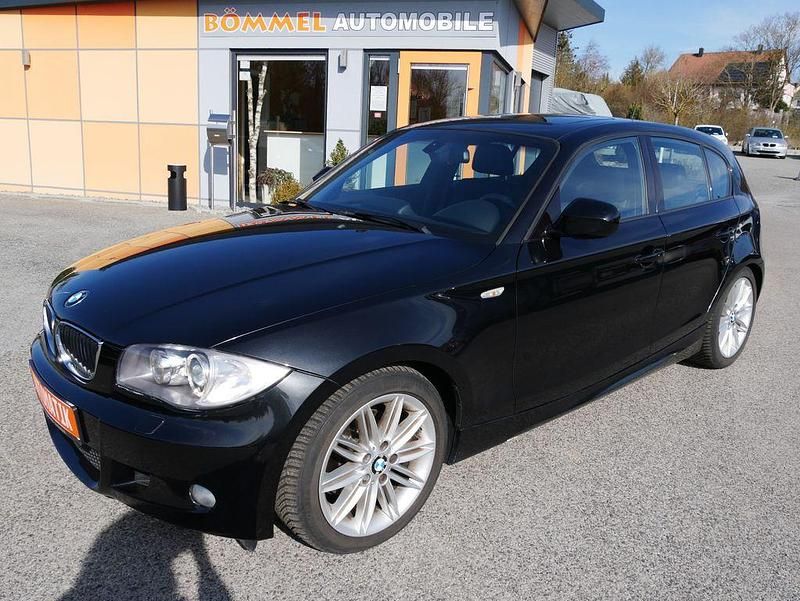 Gebraucht BMW 120 Performance 177 PS (130 kW) 2011 Schwarz Kleinwagen