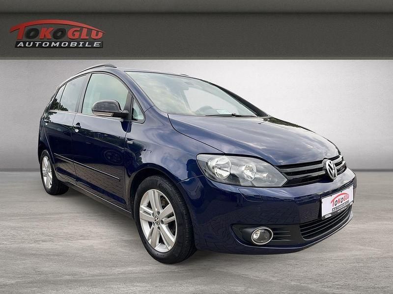 Blau Gebraucht 2012 VW Golf VII Match Limousine | 4.490 € (Guter Preis) - Bild 1/4