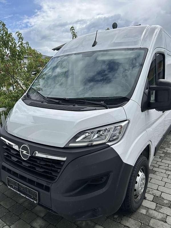 Gebraucht 2024 Opel Movano Van | 26.900 € (Teuer) - Bild 1/3