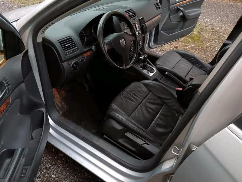 Gebraucht VW Jetta Comfortline 150 PS (110 kW) 2006 Silber Limousine
