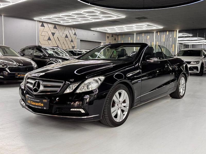Schwarz Gebraucht 2010 Mercedes E350 Cabrio | 12.990 € (Fairer Preis) - Bild 1/4