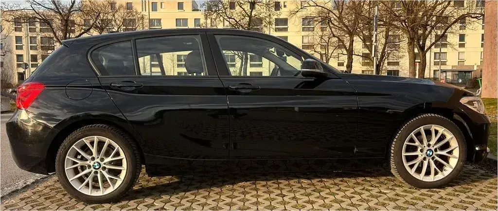 Gebraucht BMW 118 Sport Line 150 PS (110 kW) 2017 Schwarz Kleinwagen