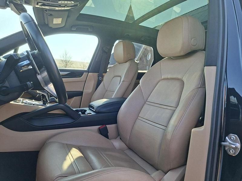 Gebraucht Porsche Cayenne 462 PS (339 kW) 2018 Blau SUV