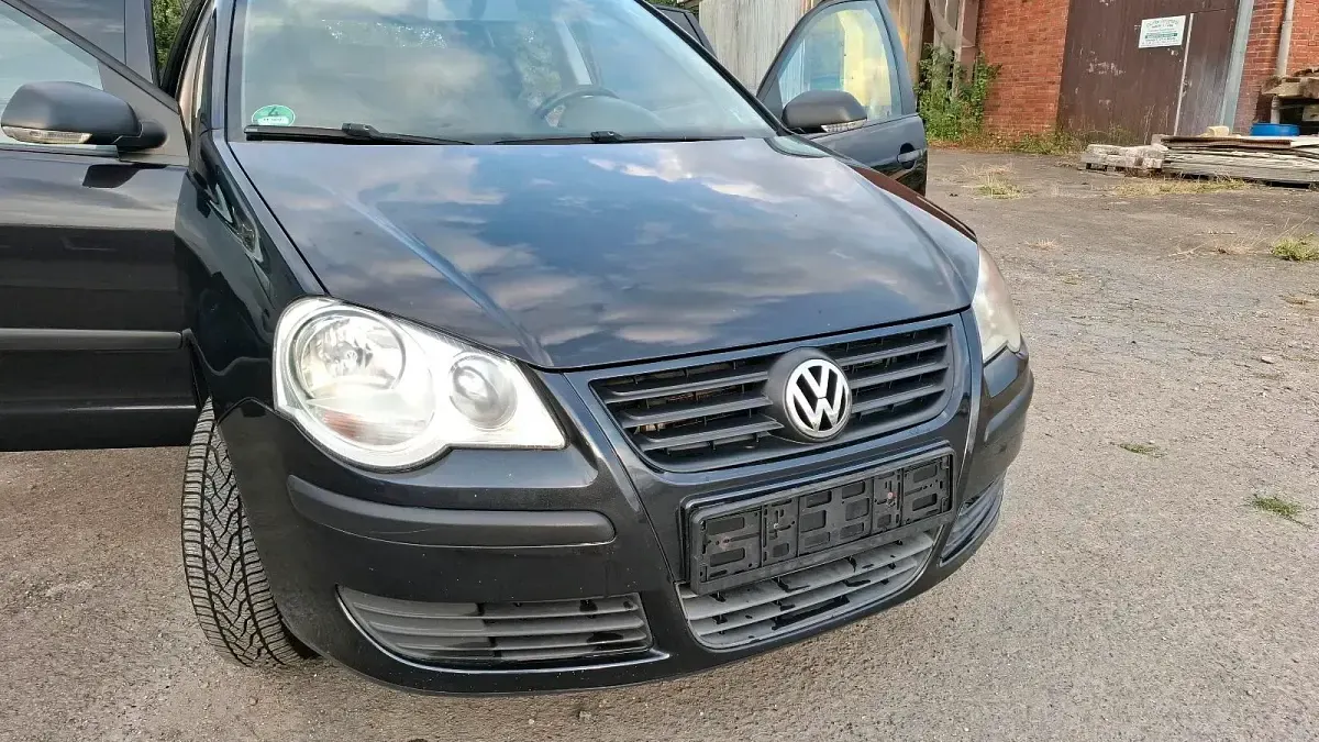 Gebraucht VW Polo 70 PS (51 kW) 2008 Schwarz Kleinwagen