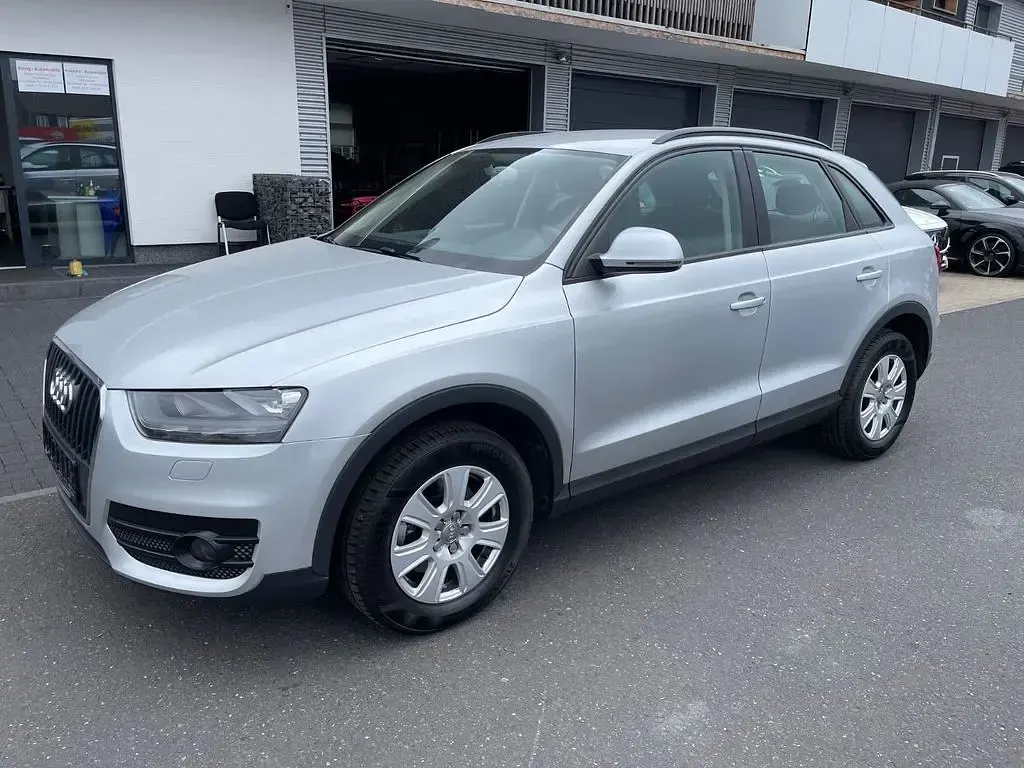 Gebraucht Audi Q3 170 PS (125 kW) 2011 Silber SUV