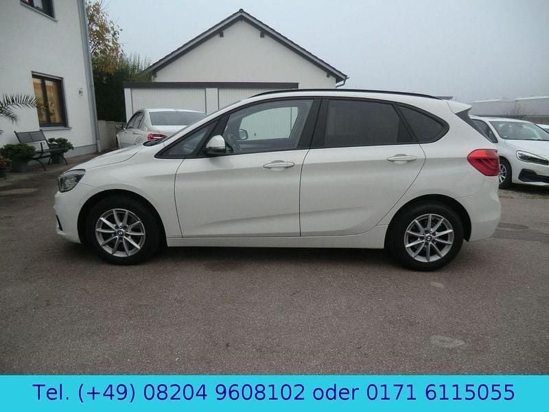 Gebraucht BMW 220 Active Tourer Advantage 190 PS (139 kW) 2016 Weiß Van / Kleinbus