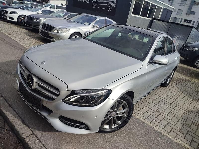 Gebraucht Mercedes C250 204 PS (150 kW) 2014 Silber Limousine