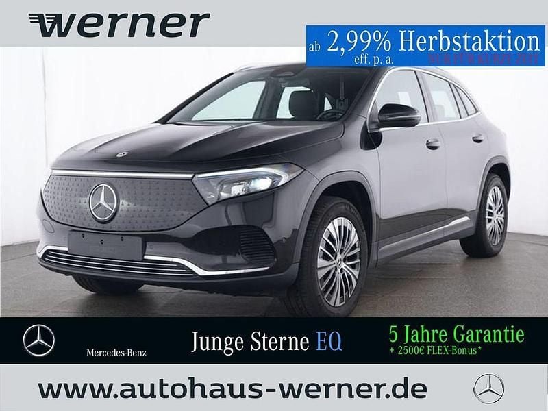 Lack kosmosschwarz Gebraucht 2024 Mercedes EQA300 Advanced SUV | 38.838 € (Fairer Preis) - Bild 1/4