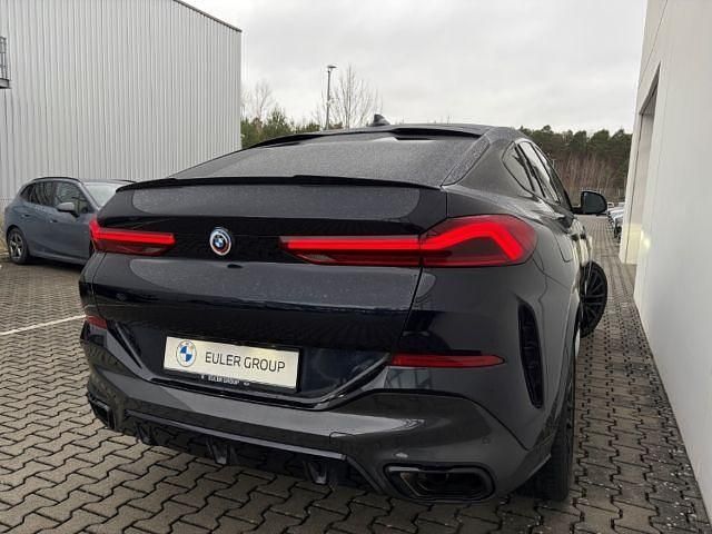 Gebraucht BMW X6 M50 Performance 530 PS (389 kW) 2023 Schwarz SUV
