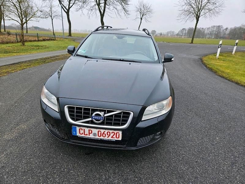 Gebraucht Volvo V70 205 PS (150 kW) 2010 Schwarz Kombi
