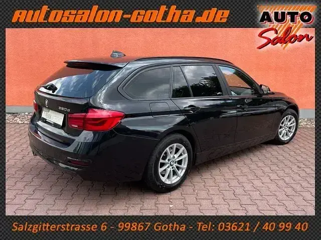 Gebraucht BMW 320 Advantage 190 PS (139 kW) 2018 Schwarz Kombi