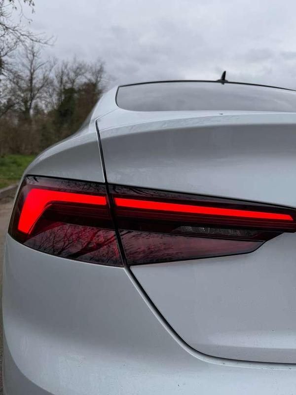 Gebraucht Audi A5 Design 190 PS (139 kW) 2019 Weiß Coupé