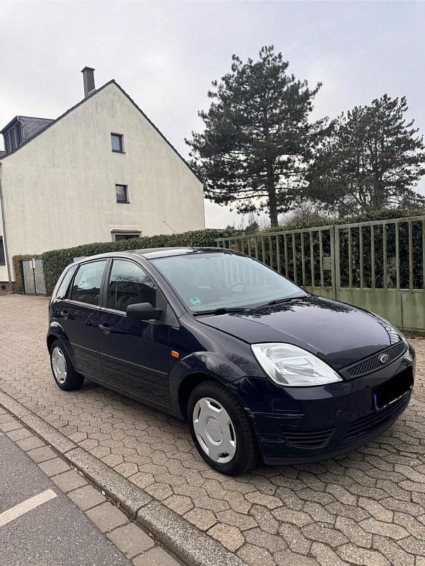 Gebraucht Ford Fiesta 69 PS (50 kW) 2005 Schwarz Kleinwagen