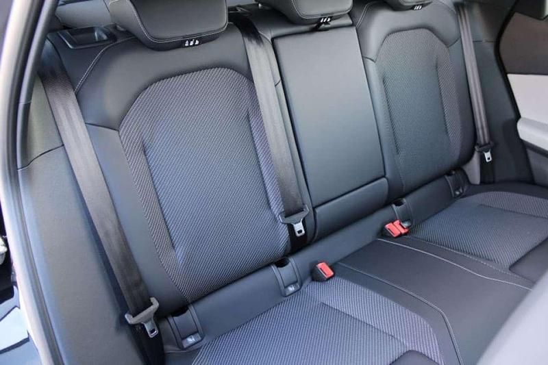 Neu Ford Explorer Extended Range 250 kW (340 PS) 2026 Agate black metallic SUV