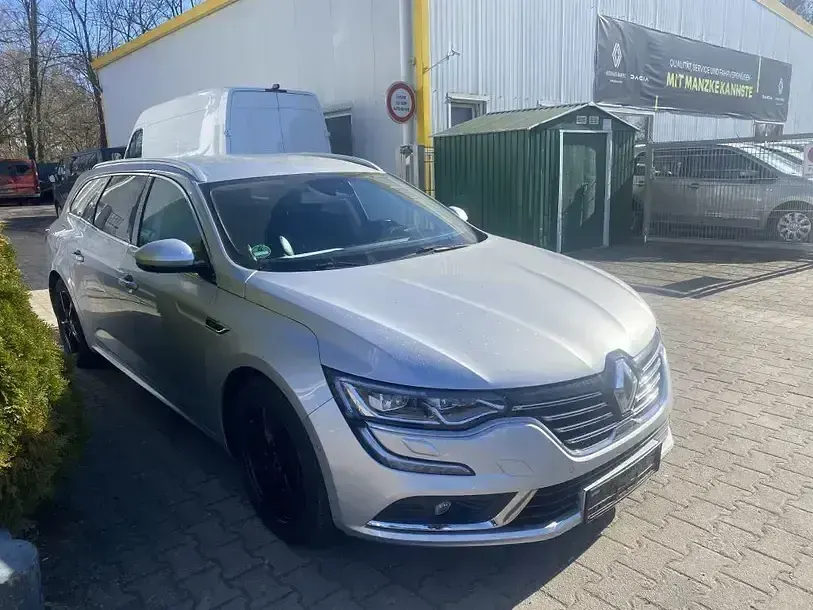 Gebraucht Renault Talisman GrandTour Initiale 200 PS (147 kW) 2017 Silber Kombi