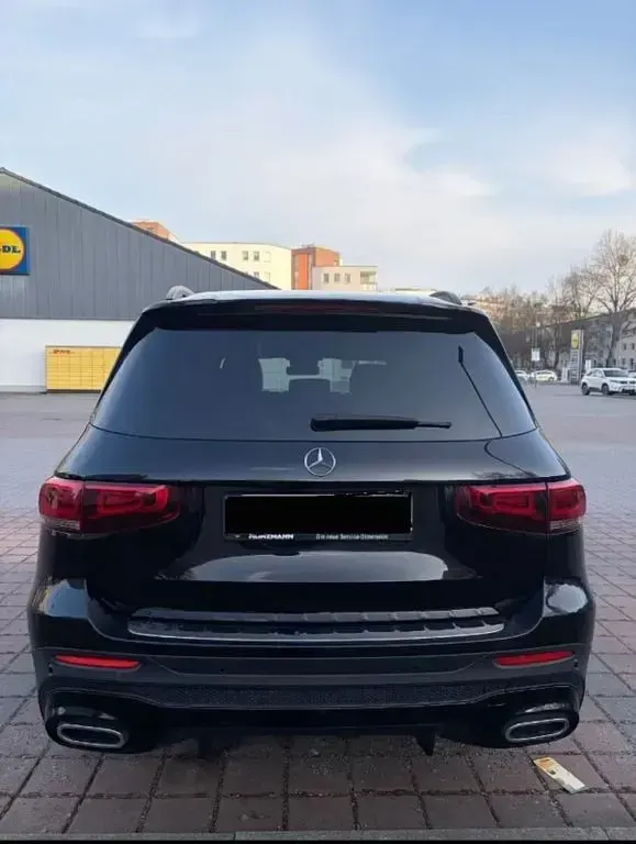 Gebraucht Mercedes GLB220 190 PS (139 kW) 2021 Schwarz SUV