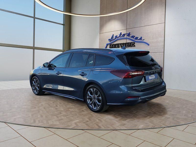 Gebraucht Ford Focus ST-Line X 125 PS (91 kW) 2024 Blau Kombi