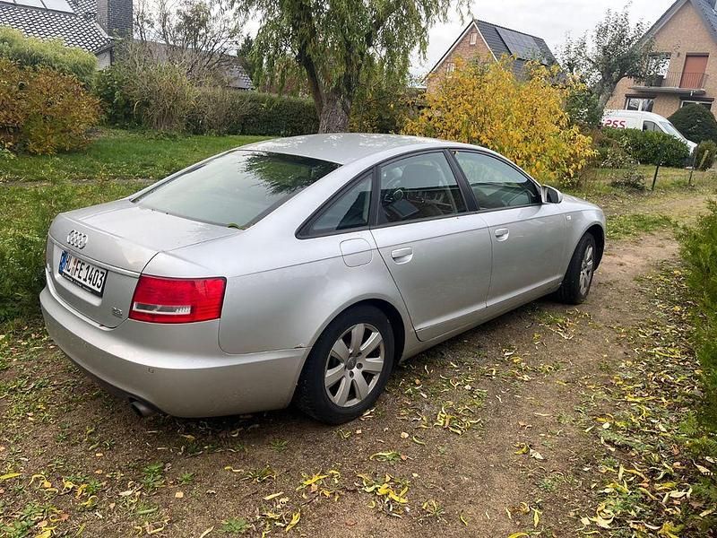 Silber Gebraucht 2008 Audi A6 Limousine | 3.000 € (Superpreis) - Bild 1/4