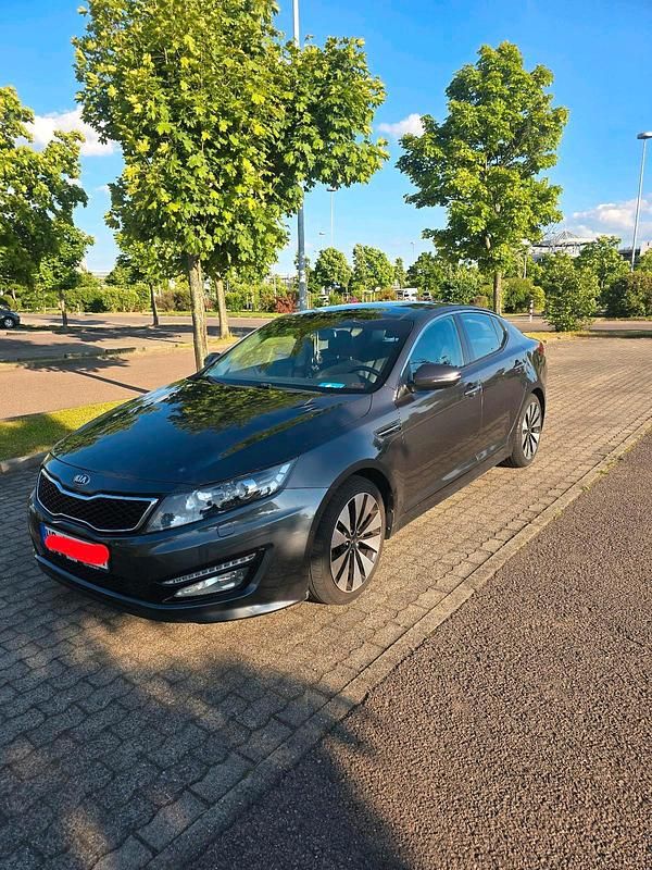 Gebraucht Kia Optima 136 PS (100 kW) 2013 Grau Limousine