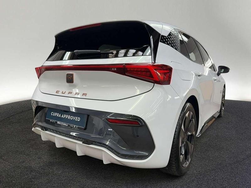 Second-hand Cupra Born 169 kW (231 CP) 2025 Alb Hatchback