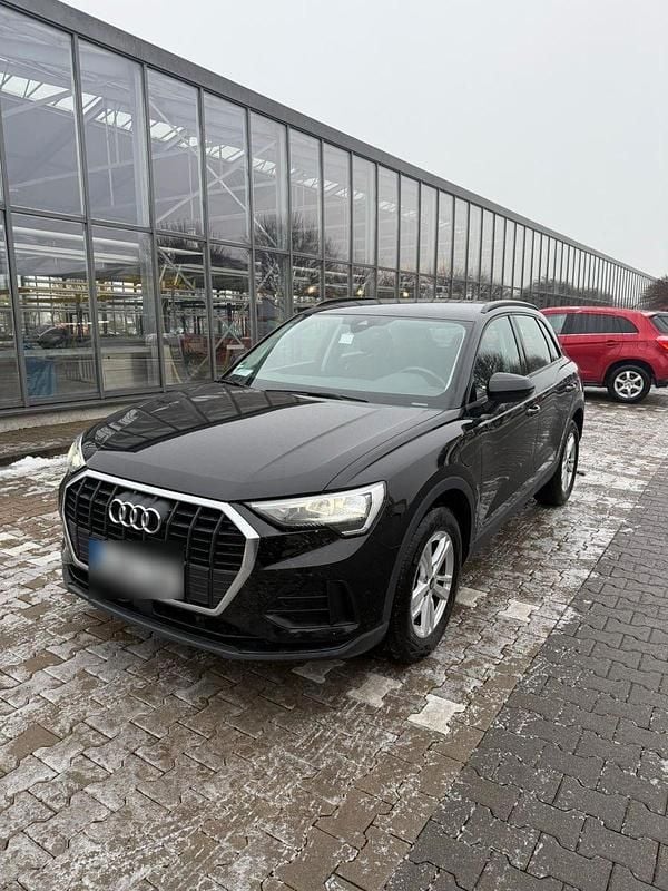 Gebraucht Audi Q3 Comfort 245 PS (180 kW) 2022 Schwarz SUV