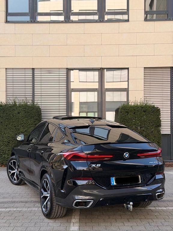 Gebraucht BMW X6 M Sport 333 PS (244 kW) 2022 Schwarz SUV