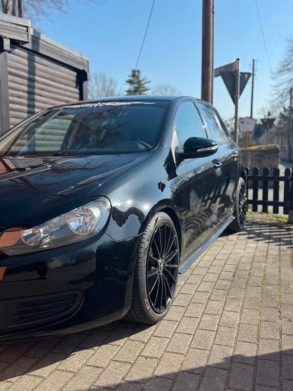 Gebraucht VW Golf VI 80 PS (58 kW) 2009 Schwarz Kleinwagen