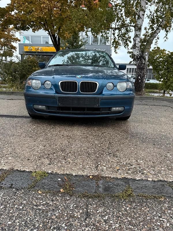 Blau Gebraucht 2002 BMW 316 Compact Kleinwagen | 950 € (Fairer Preis) - Bild 1/3